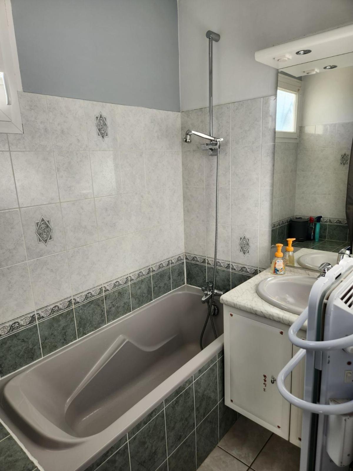Logement Cosy Au Coeur D'Oradour Dış mekan fotoğraf